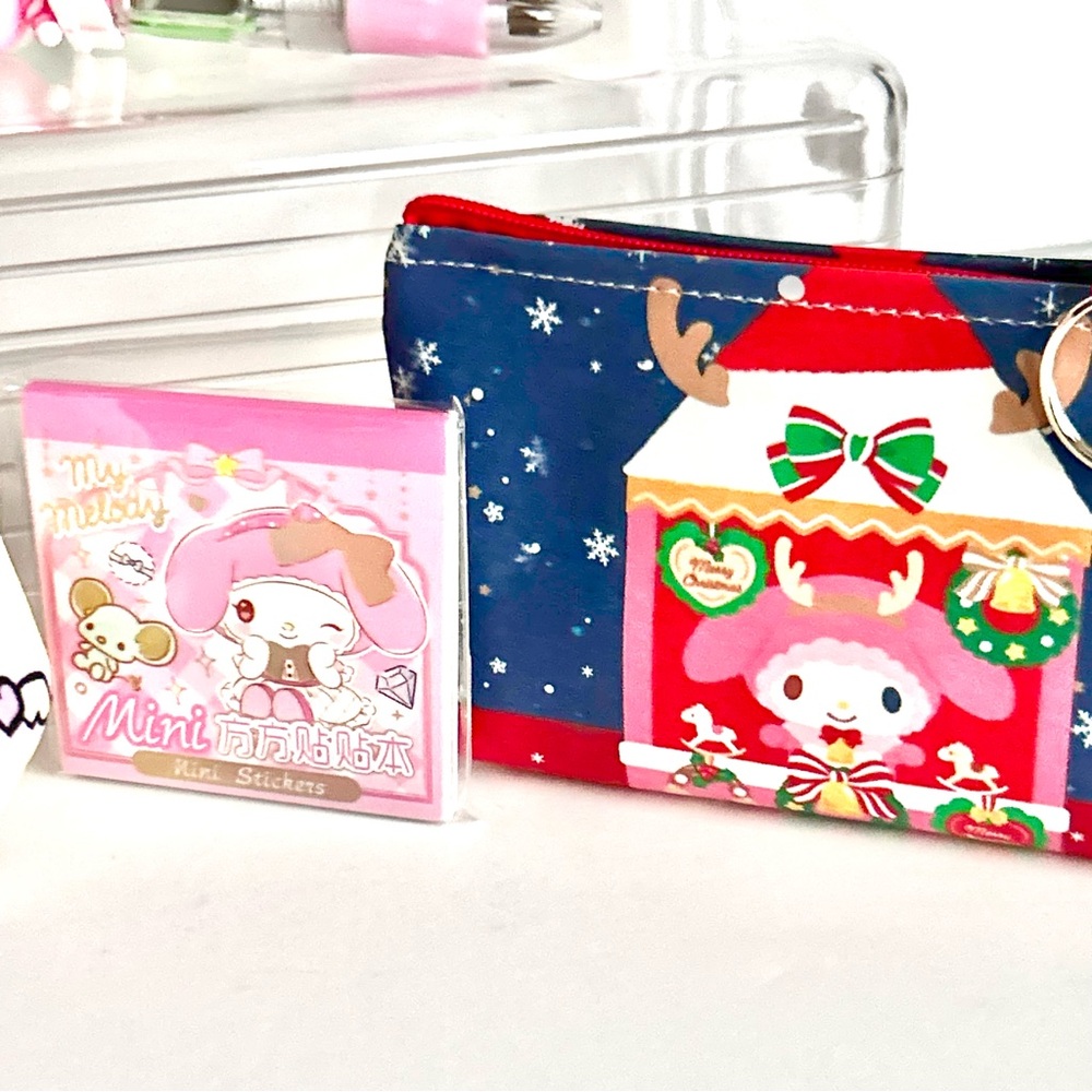 💖My Melody Adorable 6-Piece Christmas Plush Bundle! - Picture 6 of 7